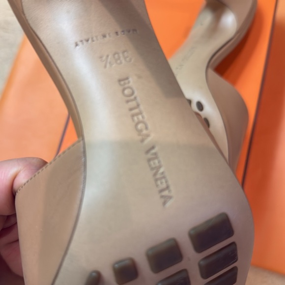 Bottega Veneta Bottega Veneta Stretch Leather Mules Saddle - Picture 4 of 9